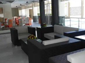 Circle Inn - Iloilo City Center - Image 4