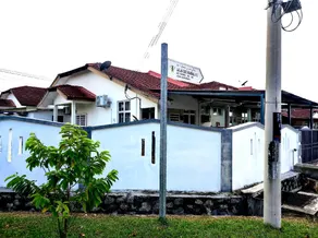 Corner Lot Pool BBQ House near UITM S3 (Muslim) - Image 5