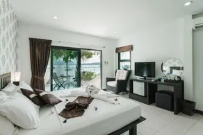 Samui Pier Beach Front & Resort - Image 2