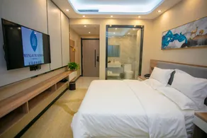 Brunei Hotel - Image 3