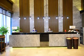 Mehood Lestie (Xi'an Jinye Road) - Image 3