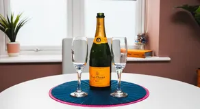 Fab 2bedroom apartment- Free parking, 5mins from city centre, Portland Rd NE2 1DJ - Image 3