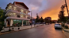 White Villa - Image 5