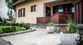 Apartments and Rooms Štefanac - Image 3