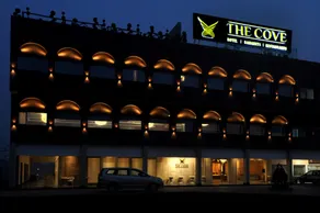 Hotel The Cove - Image 4