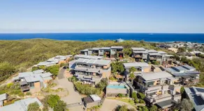 Beach View At One Mile 8, 26 One Mile Close - Views, Infinity complex pool & Wi-Fi - Image 4