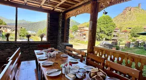 Guesthouse Lasharai - Image 3