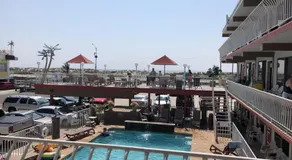 Sahara Motel - Image 5