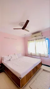 Silver ok flat - Image 2