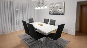 Comfort Apartment Netflix PS4 Parking - Image 4