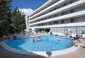Medplaya Aparthotel Esmeraldas - Image 3