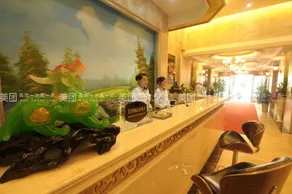 Roman Holiday Hotel - Image 5