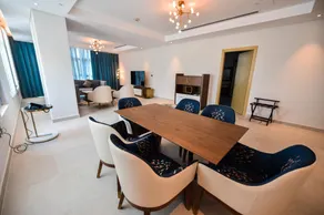 Waterfront Hotel Apartment - Image 4
