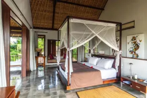 Entire 4 BR Private Pool Villa ZN17 - Image 3