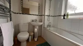 Richard's Home - Image 2