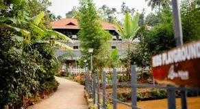 Beehive staycations - Image 3