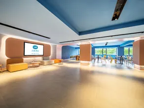 Hanting Hotel Zunyi Site of Association Dingzikou - Image 4