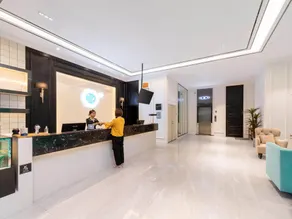 Huatian Hotel-Guangzhou FangChun Huadiwan Metro St ation - Image 2