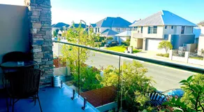Midby's Elegant Guesthouse - 2 En-suite Rooms & 2 Rooms with Shared Bathroom - Image 4