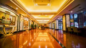 Dong Fang Hotel - Image 3
