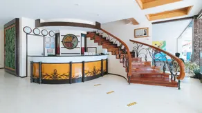 RedDoorz Premium @ Nick Hotel Gerona Tarlac - Image 4
