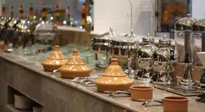 Golden Dream Hotel - Image 4