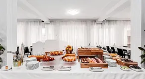 Hotel Cuba - Image 4