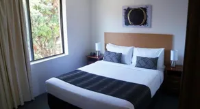 Jadon Place Holiday Apartments - Image 2