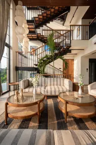 Ava Villa - Image 3