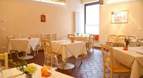 Osteria Senza Fretta Rooms for Rent - Image 2