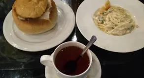 LA Hotel - Image 3