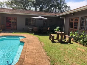 Asante Sana Guesthouse - Image 5