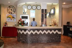 Le Luxtral Hôtel - Image 4
