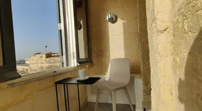 Oasis 22 Savynomad Harbour Residences wow Views - Image 4