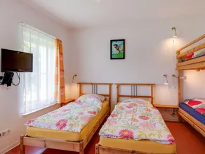 Beautiful Holiday Home in Jürgenshagen with a Trampoline - Image 2