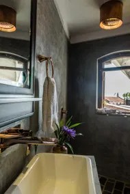 Prince of Galle (inside the Fort) - Image 2