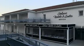 Deluxe Hostels & Suites Merida - Image 4