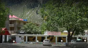 Flora Inn Hotel Naran - Image 3