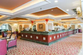 Huaxia Conifer Hotel - Image 2