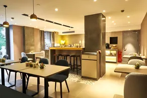 Home Inn Style Shanghai Hongqiao National Exhibition Jiuting Metro Station - Image 2