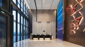 Hampton by Hilton Shenzhen Yuanshan - Image 3