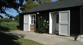 Stable Cottage - Image 4