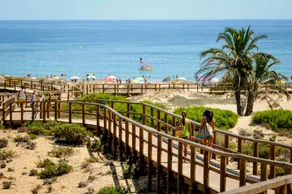 Luxurious 2-Bedroom Apartment in Arenals del Sol with Pool and Sea Views - Image 5