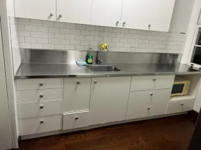 4 double and 2 single sofa beds apartment - Image 2