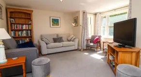 6 Wildersmouth Court Apartments - Image 2