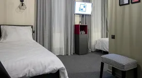 RUMI Hotel with Self Check-In - Image 2