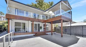 Upper Deck On Dobell - Image 5