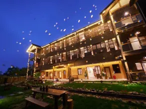 Youjian Xiaoyuan Hot Spring Hostel - Image 3