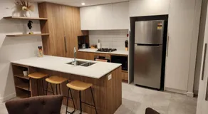 River & City View Apt near Brisbane Airport with Infinity Pool, Spa, Sauna, Steam Room - Image 4