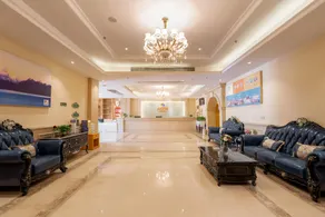 Aston Hotel Zhongshan - Image 4